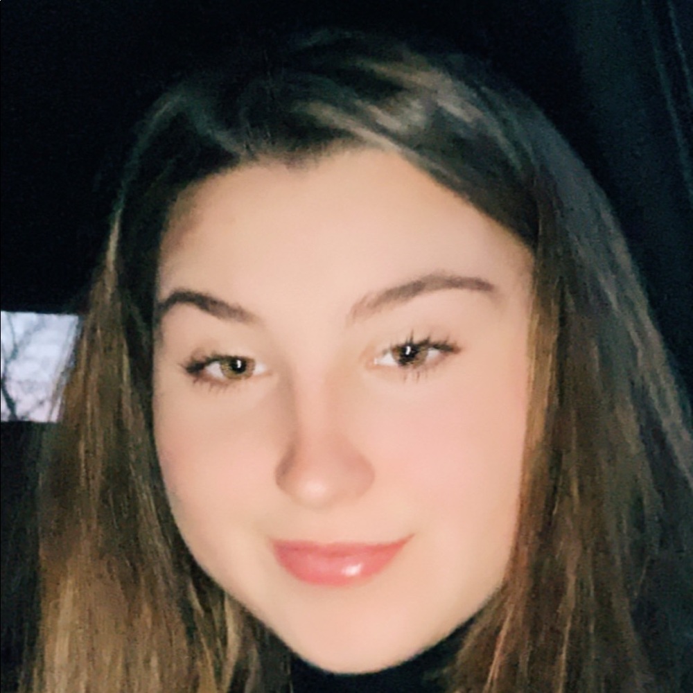 Meet your Posher, Brooke